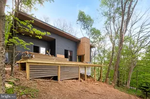 654 N Bradley Ln, Oakland, MD 21550 - Photo 3