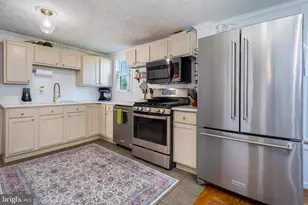 207 Shenandoah Ave, Loch Lynn, MD 21550 - Photo 11