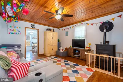 207 Shenandoah Avenue, Loch Lynn, MD 21550 - Photo 19