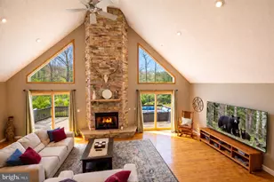 891 Mountainview Dr, Oakland, MD 21550 - Photo 11