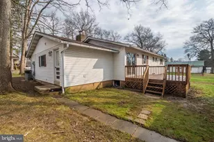 407 Seneca Ave, Mountain Lake Park, MD 21550 - Photo 5