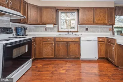 407 Seneca Avenue, Mountain Lake Park, MD 21550 - Photo 9
