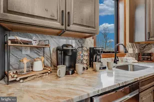 99 Mountain Overlook Ct, Mc Henry, MD 21541 - Photo 9