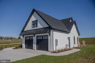 15 Walnut Rdg, Grantsville, MD 21536 - Photo 3