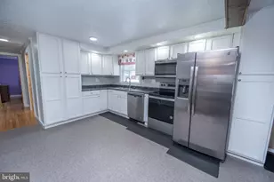 18 Ollie North Rd, Oakland, MD 21550 - Photo 5