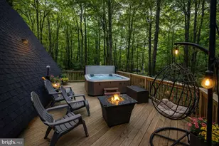 527 Deer Run Ln, Swanton, MD 21561 - Photo 3