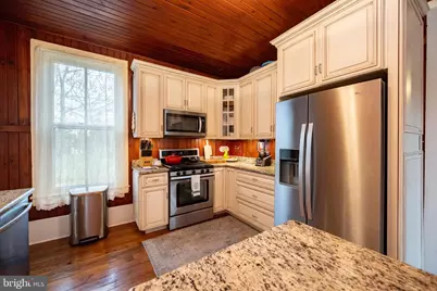 215 H Street, Mountain Lake Park, MD 21550 - Photo 29