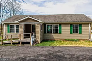 200 Old Schoolhouse Rd, Frostburg, MD 21532 - Photo 13
