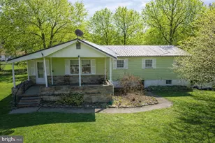 505 Shenandoah Ave, Mountain Lake Park, MD 21550 - Photo 3