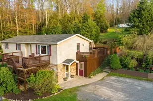 29 Woodmont Ln, Oakland, MD 21550 - Photo 5