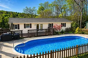 29 Woodmont Ln, Oakland, MD 21550 - Photo 3