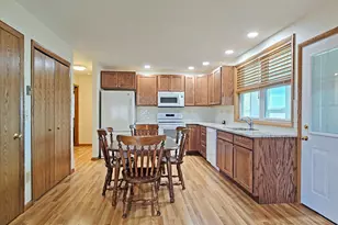 137 Shawnee Ln, Grantsville, MD 21536 - Photo 5