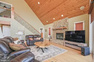 1295 Mountainview Dr, Oakland, MD 21550 - Photo 9