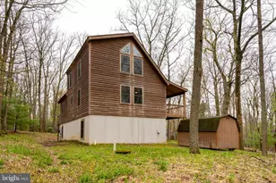 392 Deer Run Ln, Swanton, MD 21561 - Photo 3