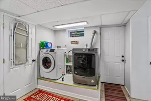 321 N 3rd St, Oakland, MD 21550 - Photo 35
