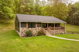 2254 Garrett Rd, Oakland, MD 21550 - Photo 5
