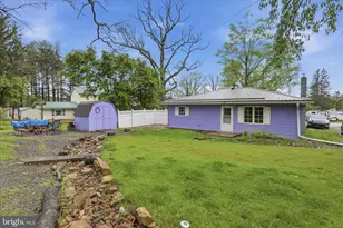 512 Roanoke Ave, Oakland, MD 21550 - Photo 9