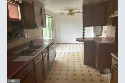 123 B Street, Mountain Lake Park, MD 21550 - Photo 11