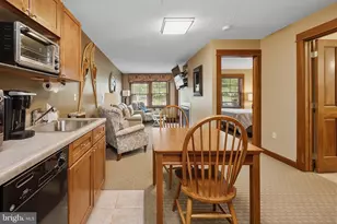 565 Glendale Rd, Oakland, MD 21550 - Photo 7