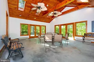 122 Woodlands Hill Ln, Oakland, MD 21550 - Photo 19