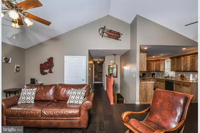 305 Lake Pointe Drive, Mc Henry, MD 21541 - Photo 11