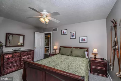 305 Lake Pointe Drive, Mc Henry, MD 21541 - Photo 17