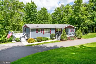 511 Hill Top Rd, Oakland, MD 21550 - Photo 3