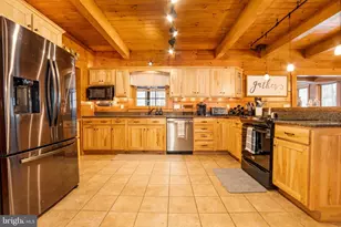 948 Legeer Rd, Grantsville, MD 21536 - Photo 19