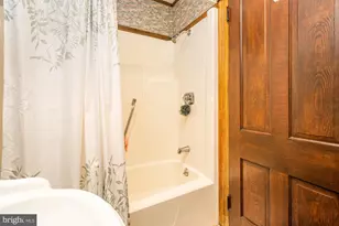 113 G St, Mountain Lake Park, MD 21550 - Photo 29