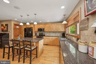250 Lake Pointe Dr, Mc Henry, MD 21541 - Photo 17