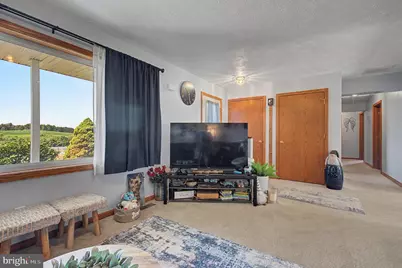 610 Harvey Winters Drive, Oakland, MD 21550 - Photo 3