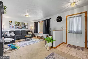 610 Harvey Winters Dr, Oakland, MD 21550 - Photo 5