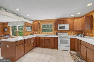 325 Markwood Dr, Oakland, MD 21550 - Photo 13