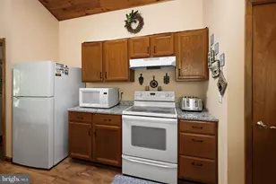 365 Pinnacle Dr, Swanton, MD 21561 - Photo 11