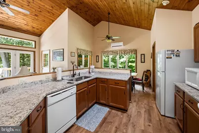 365 Pinnacle Drive, Swanton, MD 21561 - Photo 9