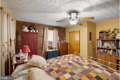 210 F Street, Mountain Lake Park, MD 21550 - Photo 23
