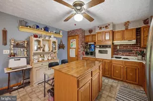 210 F St, Mountain Lake Park, MD 21550 - Photo 13
