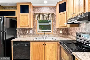 93 Meadow Lake Dr, Grantsville, MD 21536 - Photo 7