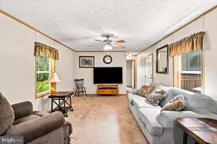 93 Meadow Lake Dr, Grantsville, MD 21536 - Photo 5
