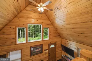 116 Bear Ridge Ct, Friendsville, MD 21531 - Photo 9