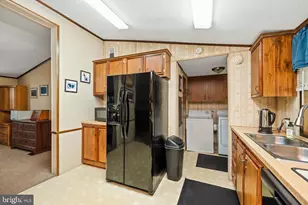 184 Upper Penn Point Dr, Oakland, MD 21550 - Photo 25