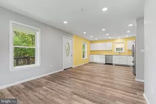 808 N St, Mountain Lake Park, MD 21550 - Photo 13