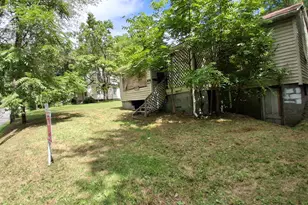 809 N, Mountain Lake Park, MD 21550 - Photo 5