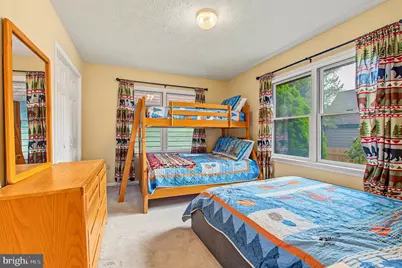 205 Lake Pointe Drive, Mc Henry, MD 21541 - Photo 19