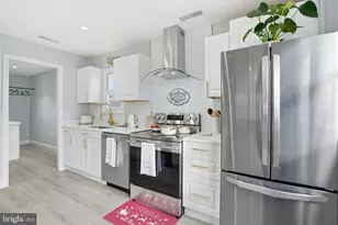 605 Sequoia Dr, Edgewood, MD 21040 - Photo 11