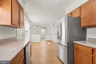 3026 Cascade Dr, Abingdon, MD 21009 - Photo 17