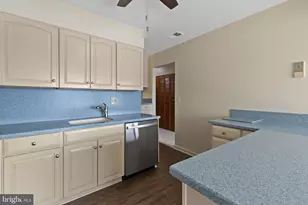 546 Riviera Dr, Joppa, MD 21085 - Photo 9