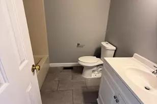 1027 Pirates Ct, Edgewood, MD 21040 - Photo 9