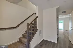 821 Magnolia Ridge Ct, Joppa, MD 21085 - Photo 3