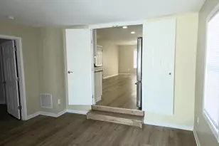 503 Catalpa Ln, Edgewood, MD 21040 - Photo 3